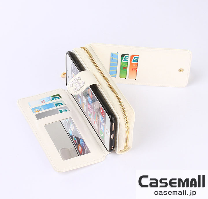 CHANEL iPhone14PLUSケース 財布型