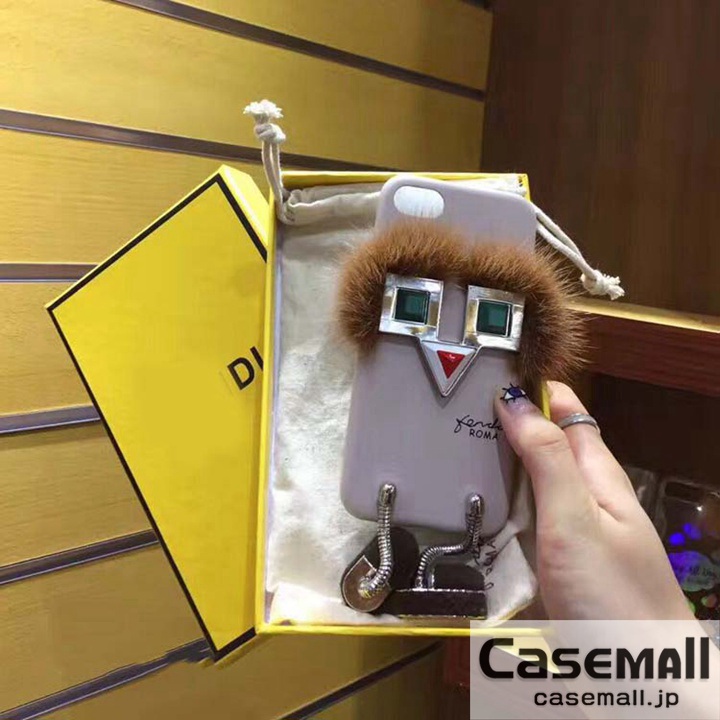 fendi iphone8 カバー ロボット型