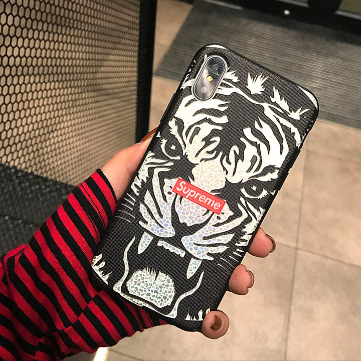 パロディ iPhone8plus カバー SUPREME