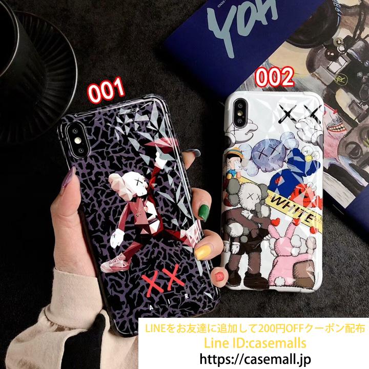 カウズ iPhoneXRケース ダイヤ柄