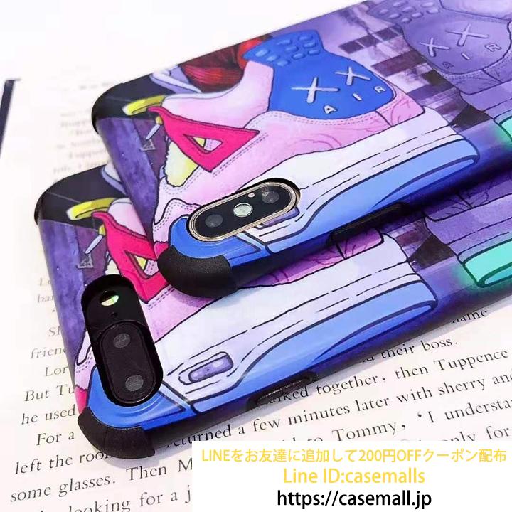 iPhone11カバー カウズ アニメ風