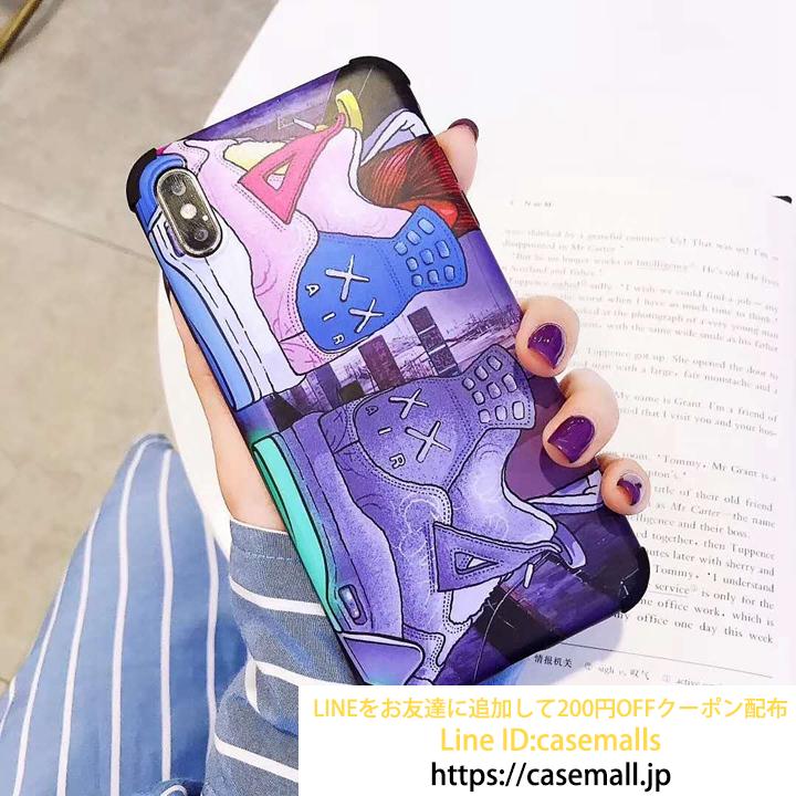 iPhone8plus ケース カウズ アニメ風