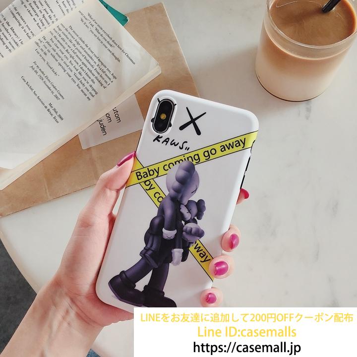 カウズ iphone11pro maxカバー 可愛い