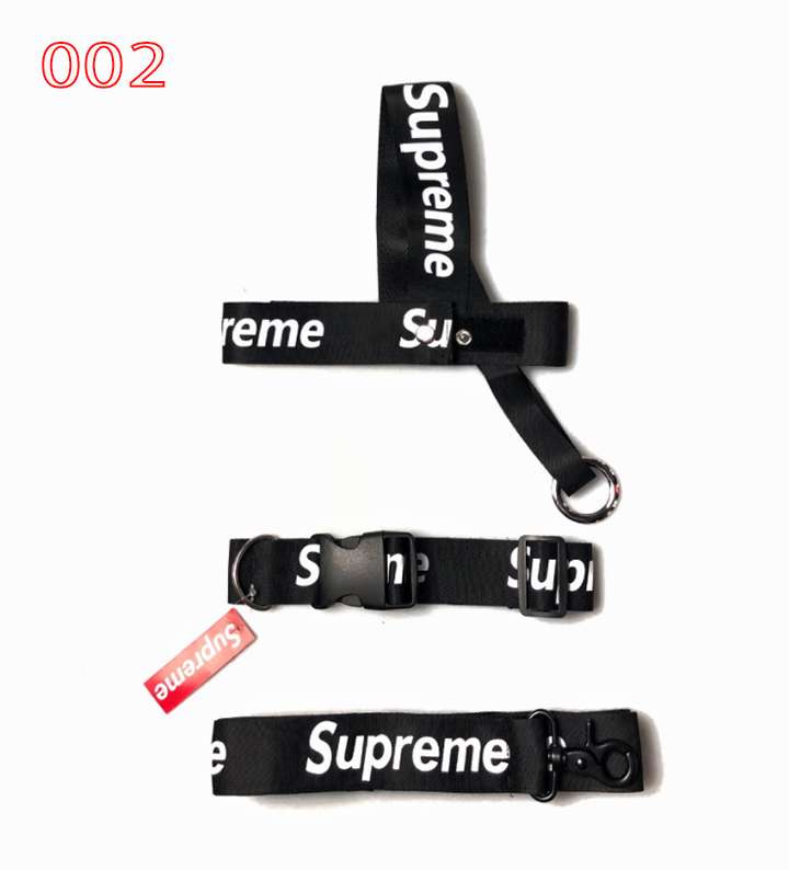 犬用品 流行り supreme