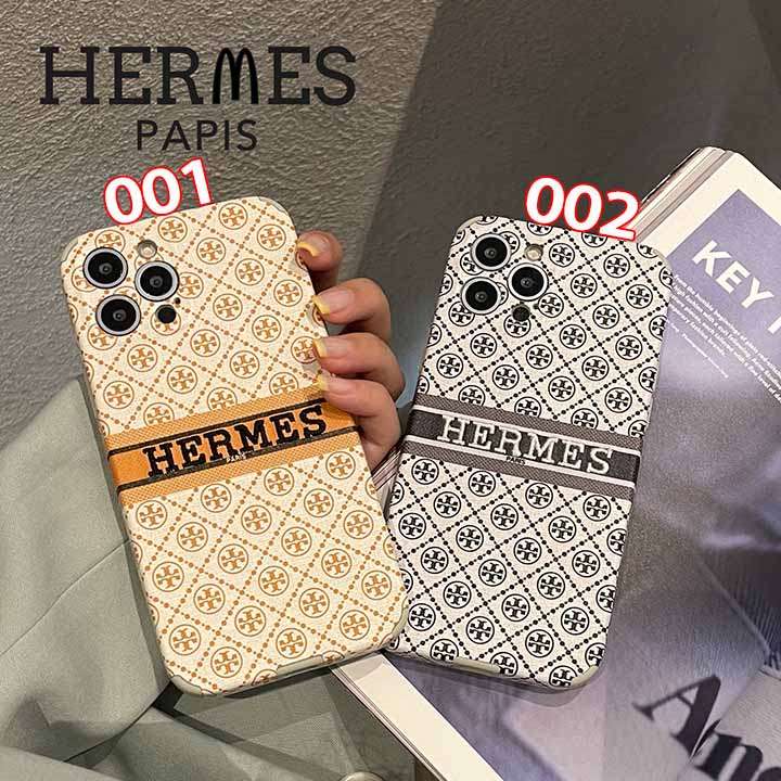 Hermes アイフォン xr 刺繍 カバー