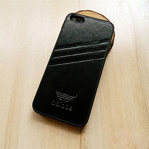 アディダス iphone7ケース ブラック